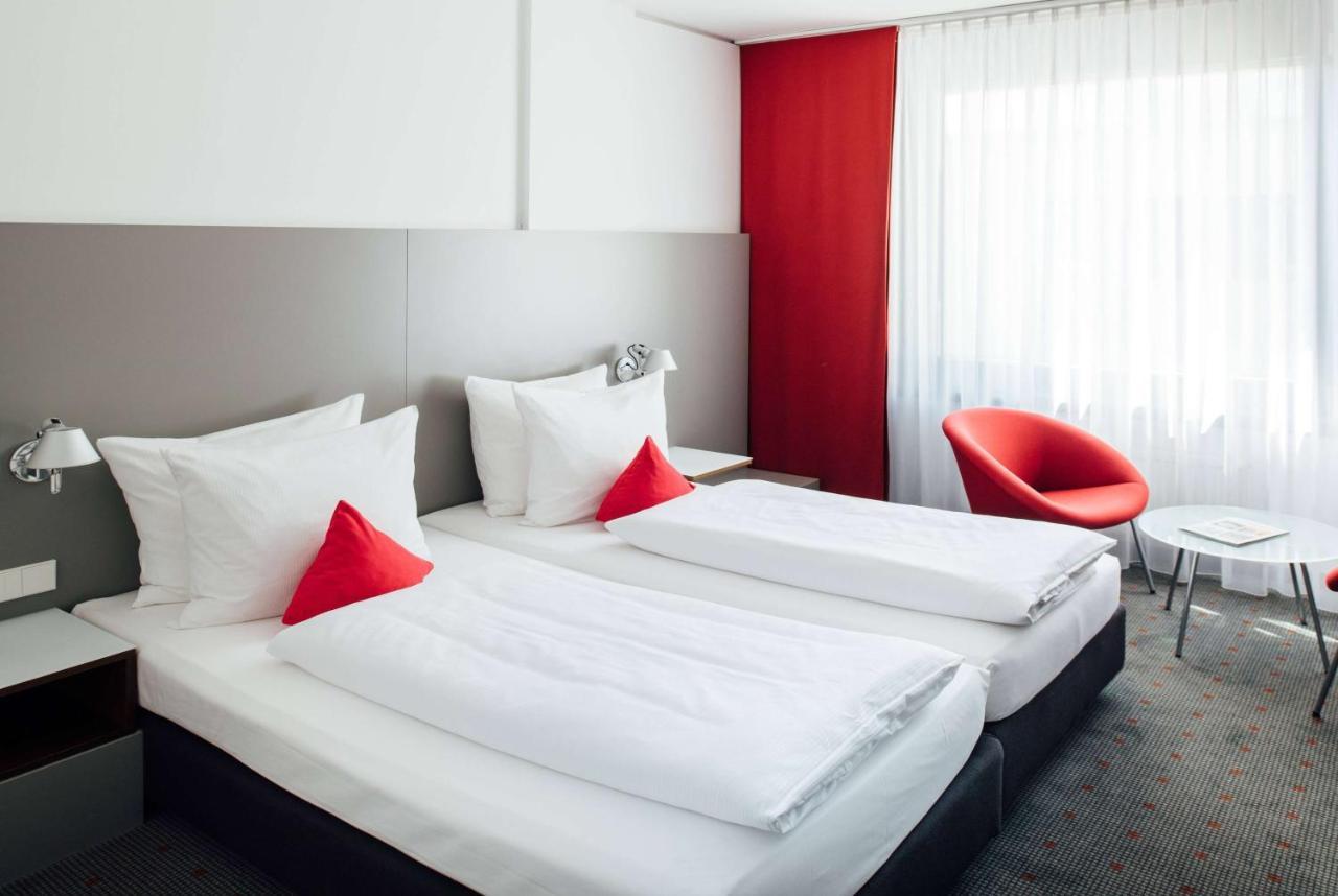 فندق Vienna House Easy By Wyndham شتوتغارت المظهر الخارجي الصورة